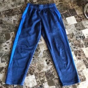 Boys activewear pants